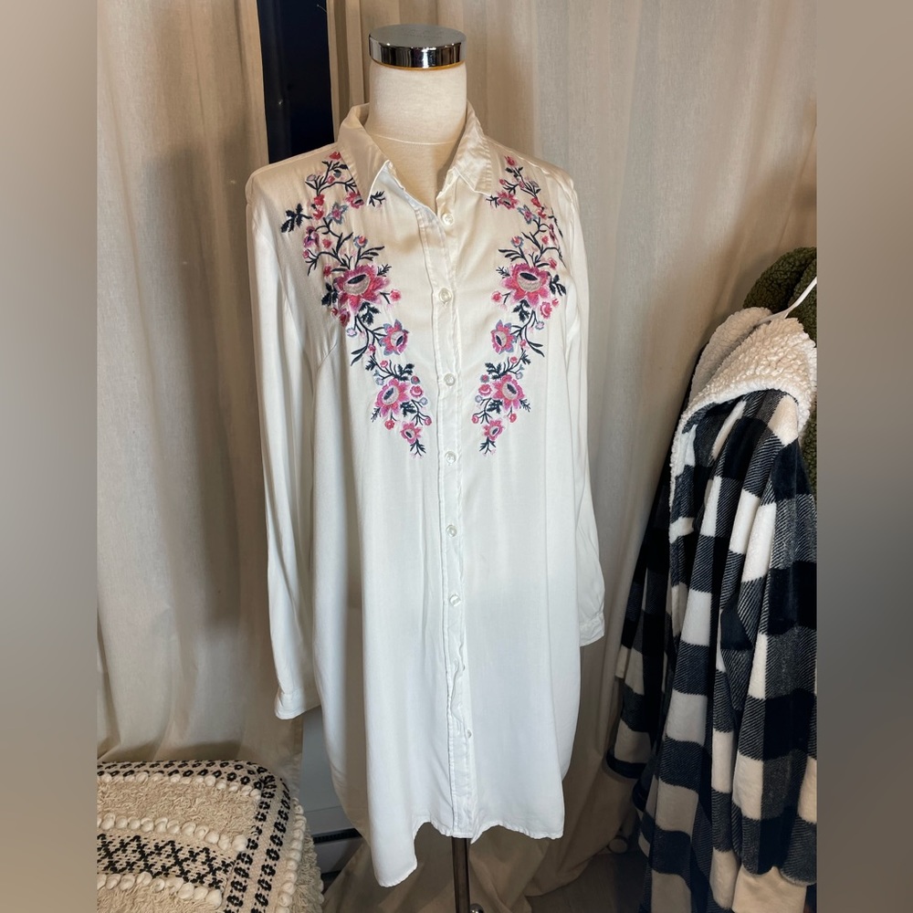 Maison coupe white shirt dress